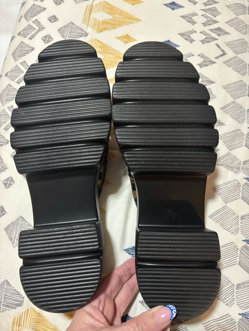 Betsey Johnson Black & White Houndstooth Pearl-Trim Mules. Haizel. - Picture 5 of 5